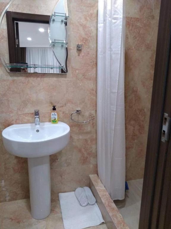 Luxury Apartment At Pirosmani 22 In Central Bordżomi Pokój zdjęcie